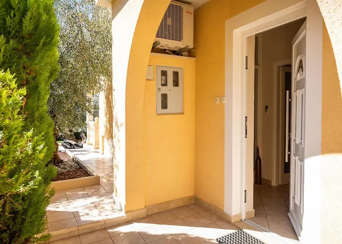 Apartman In Near Spadici