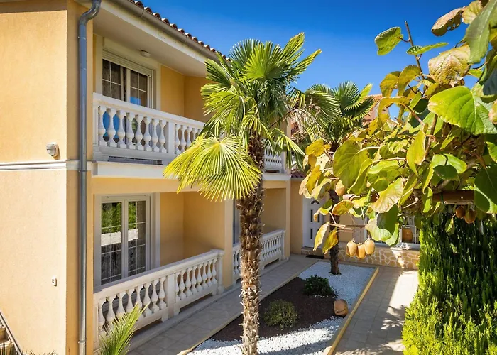 Apartman In Near Spadici